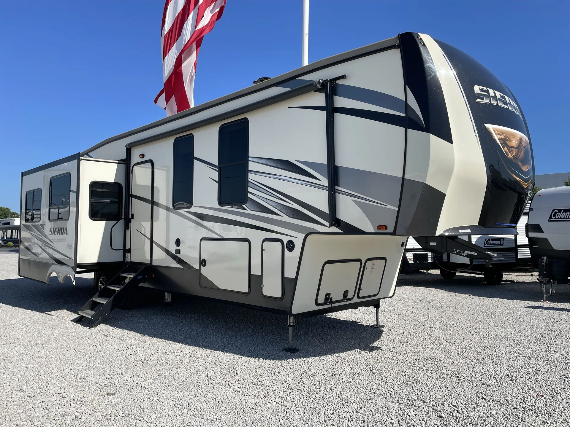 2018 Forest River Sierra 357RE - Photo 2