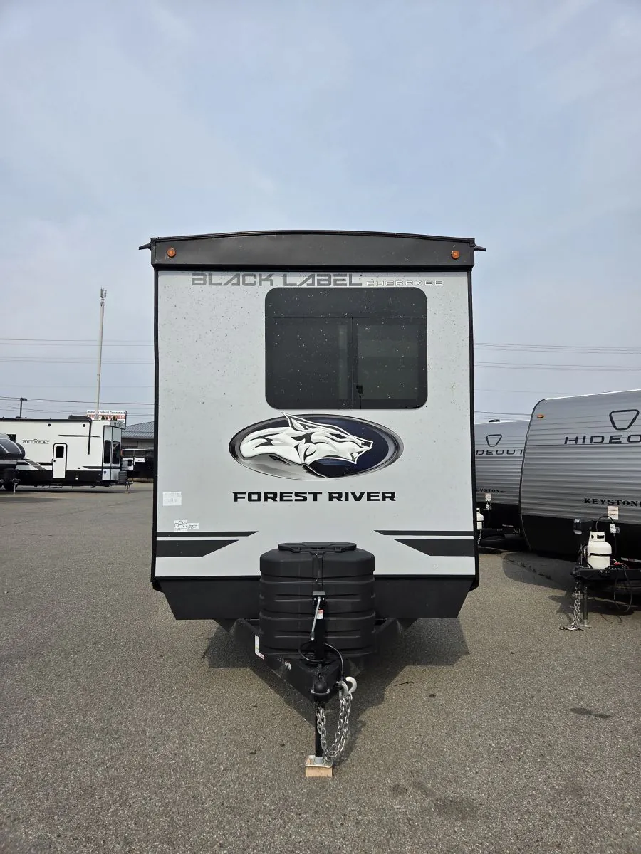 2027 Forest River Cherokee Black Label 39HBABL - Photo 2