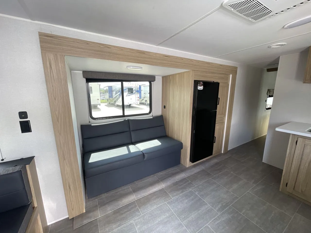 2025 Heartland Prowler Lynx 2611RLX - Photo 4