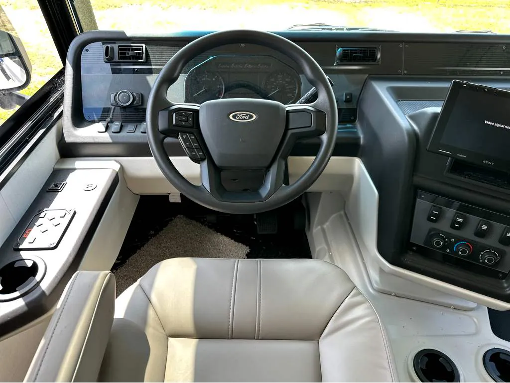 2027 Entegra Coach Vision XL 36C, Photos photo 29