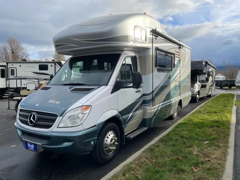 2012 Winnebago View 24J - Photo 3