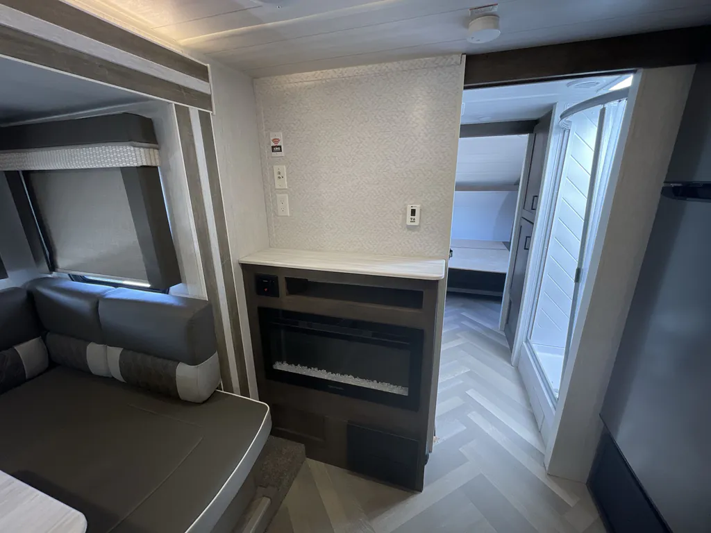 2022 Forest River Salem Cruise Lite 24RLXL, Photos photo 10
