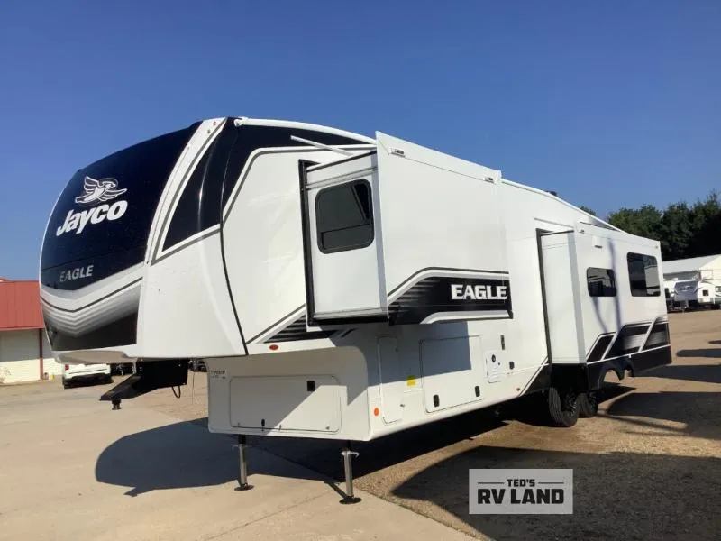 2026 Jayco Eagle 335LSTS - Photo 4