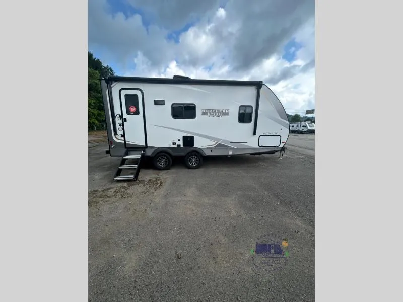 2026 Coachmen Northern Spirit Ultra Lite 1943RB - Photo 2