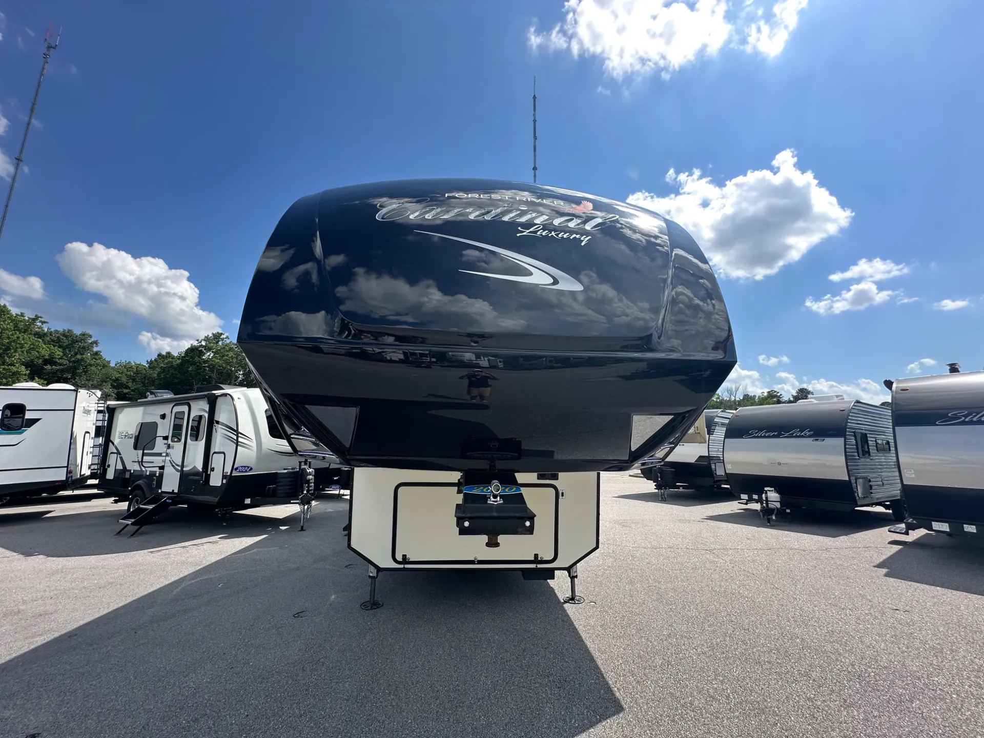 2020 Forest River Cardinal Luxury 3456RLX - Photo 2