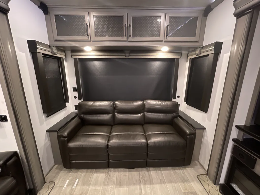 2022 Keystone Montana 3813MS, Photos photo 9