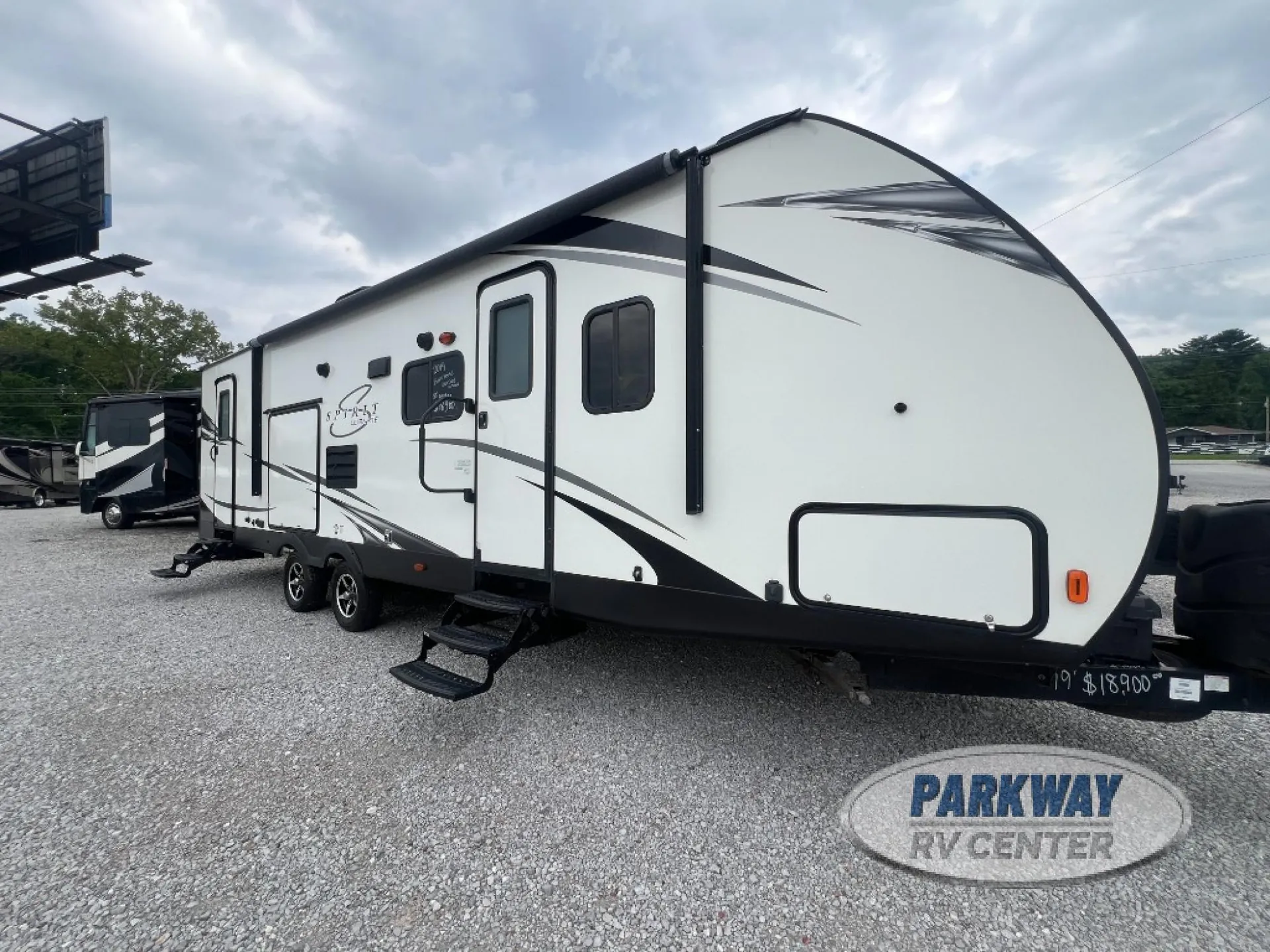 2018 Coachmen Spirit Ultra Lite 2963BH - Photo 2