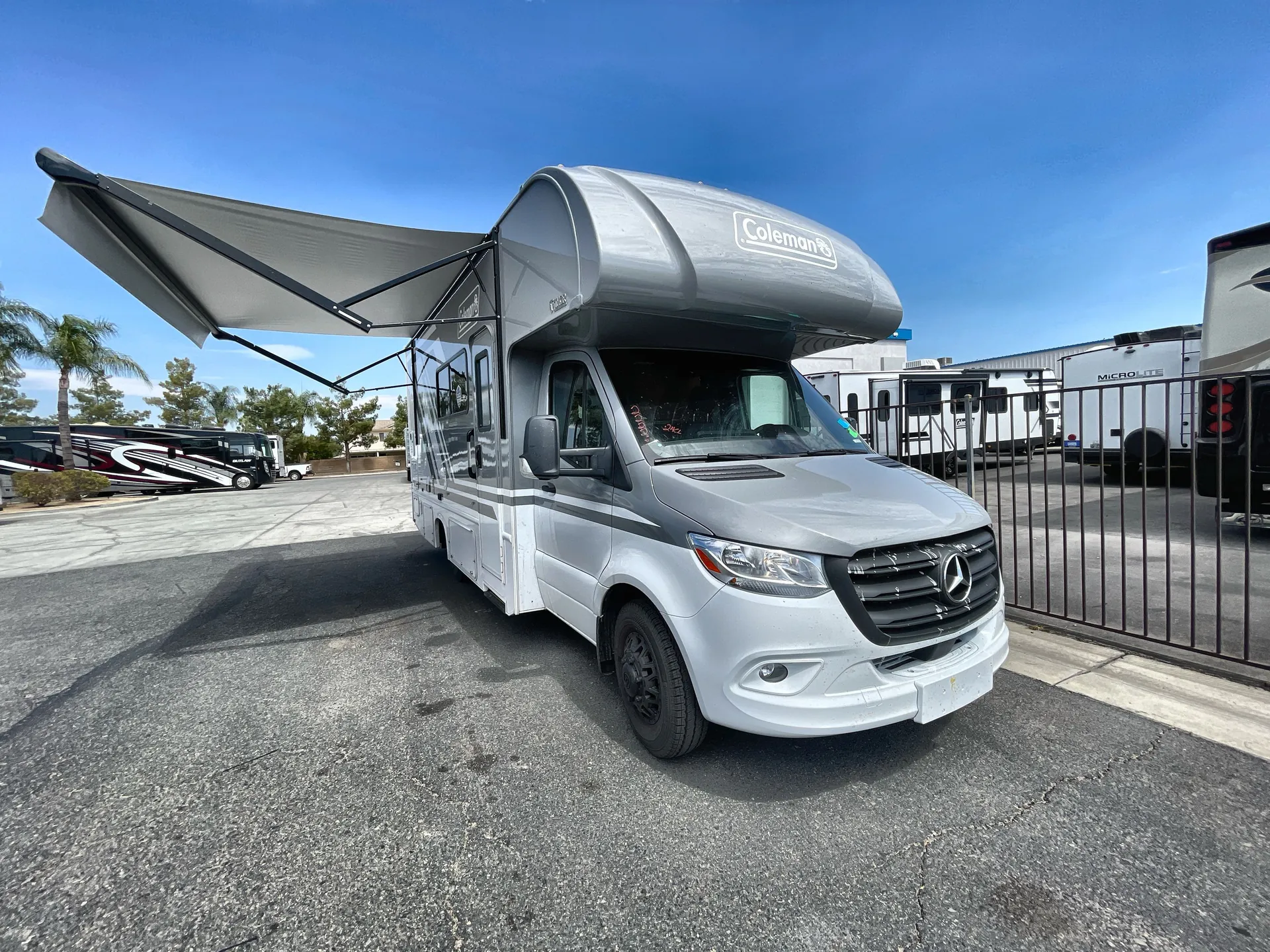 2026 Thor Motor Coach Coleman 24CL - Photo 2