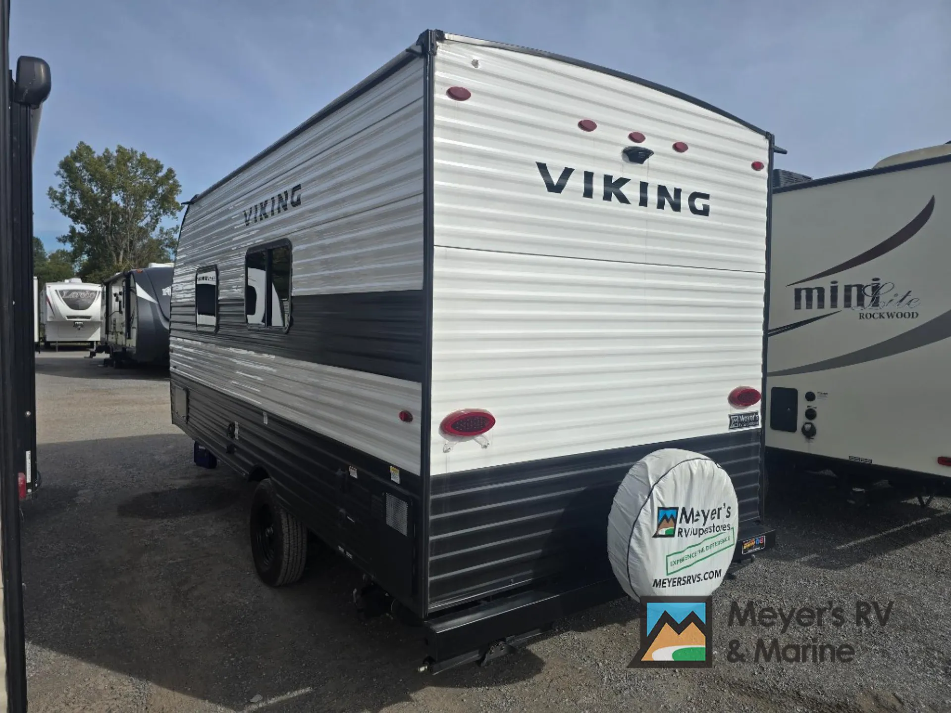 2025 Forest River Viking Saga 17SFQ - Photo 3