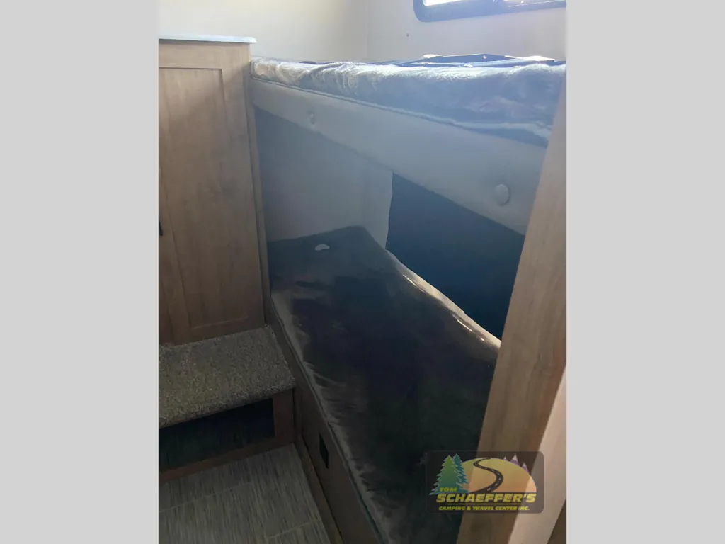 2024 Coachmen Freedom Express Select 29SE, Photos photo 21