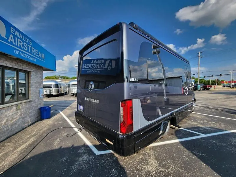 2027 Airstream Atlas 25RT New    Std. Model - Photo 4