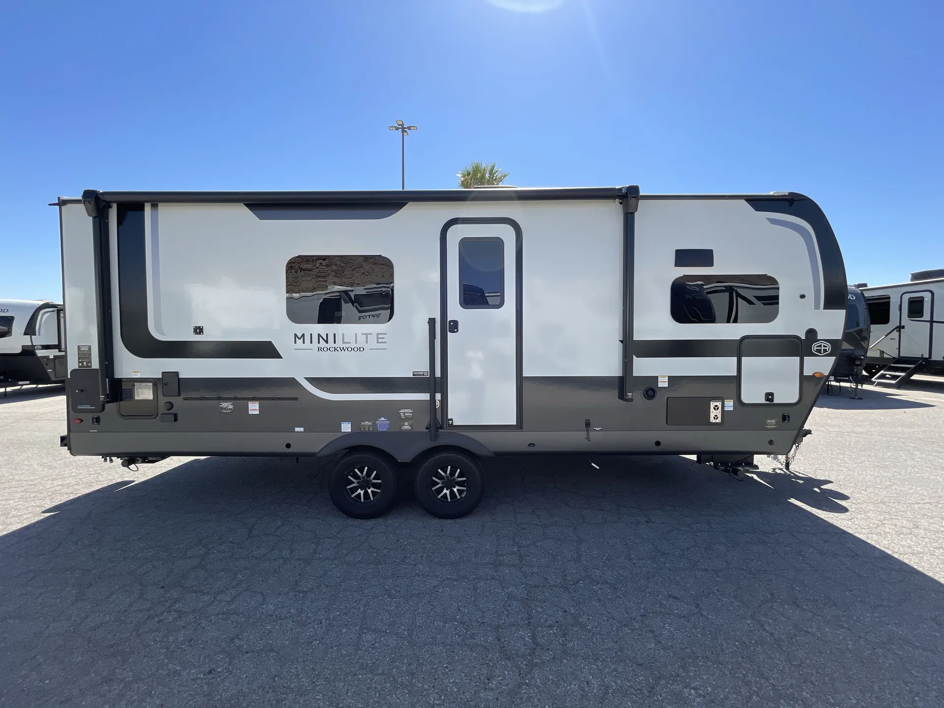 2027 Forest River Rockwood Mini Lite 2523MBR — campside