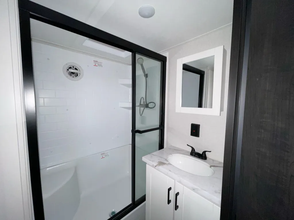 2026 Jayco Jay Flight Bungalow 404LOFT DS, Photos photo 33