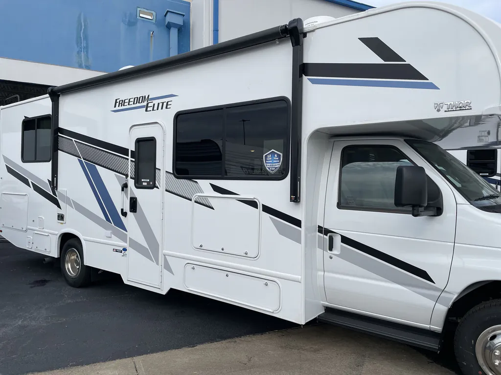 2026 Thor Motor Coach Freedom Elite 28HE, Photos photo 5