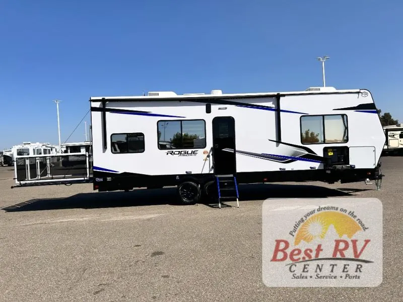 2026 Forest River Vengeance Rogue Armored 26L140 - Photo 3