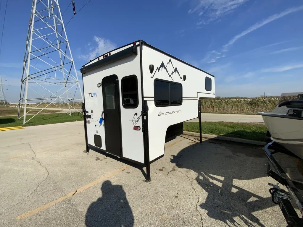 2026 Travel Lite Up Country 850U - Photo 2