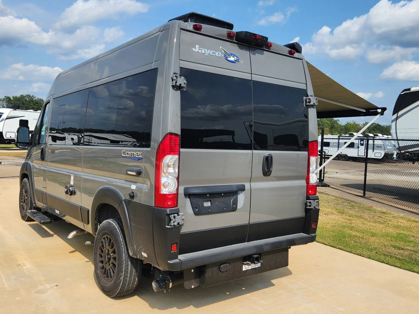2026 Jayco Comet 18C - Photo 4