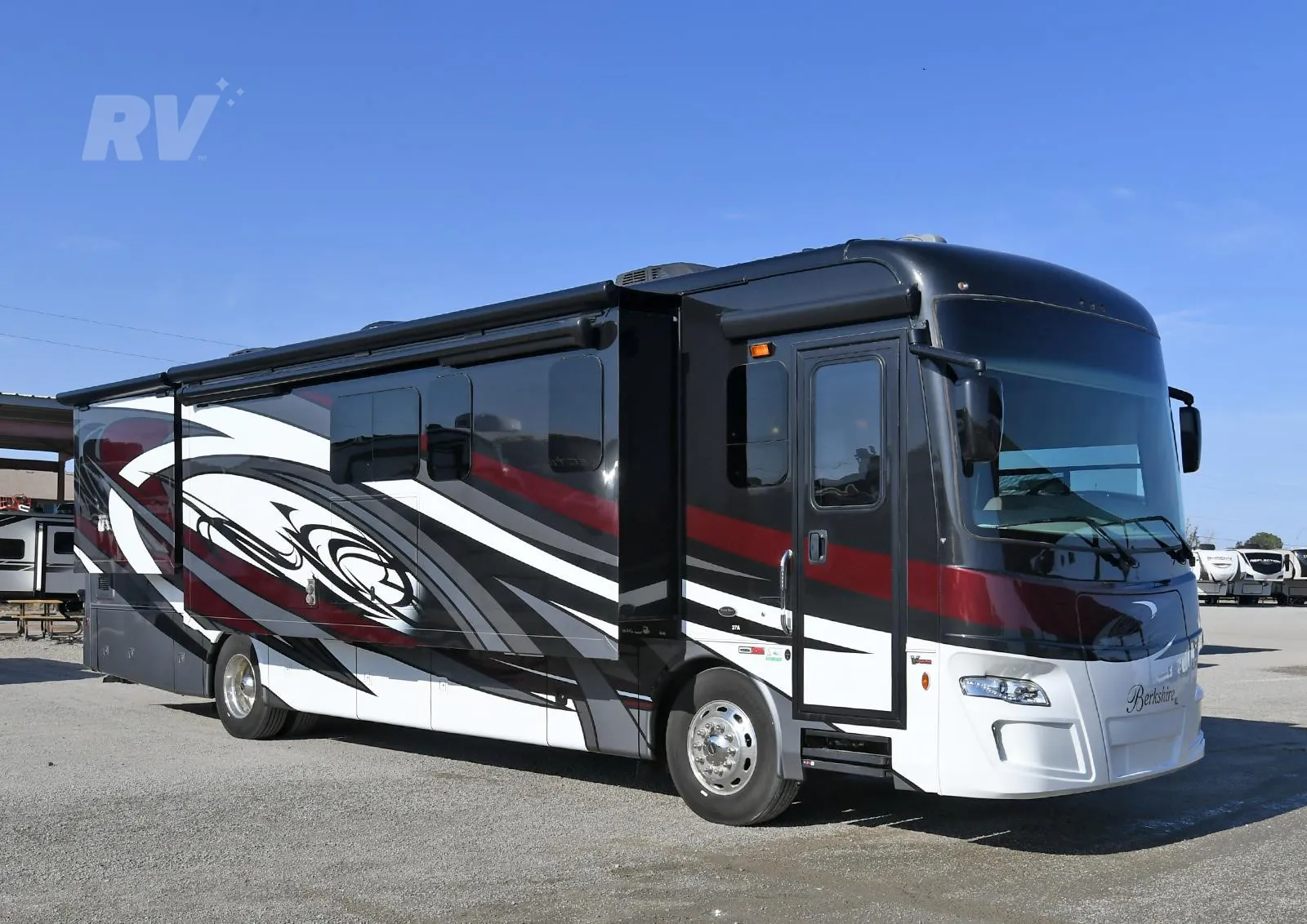 2020 Forest River Berkshire XL 37A - Photo 4