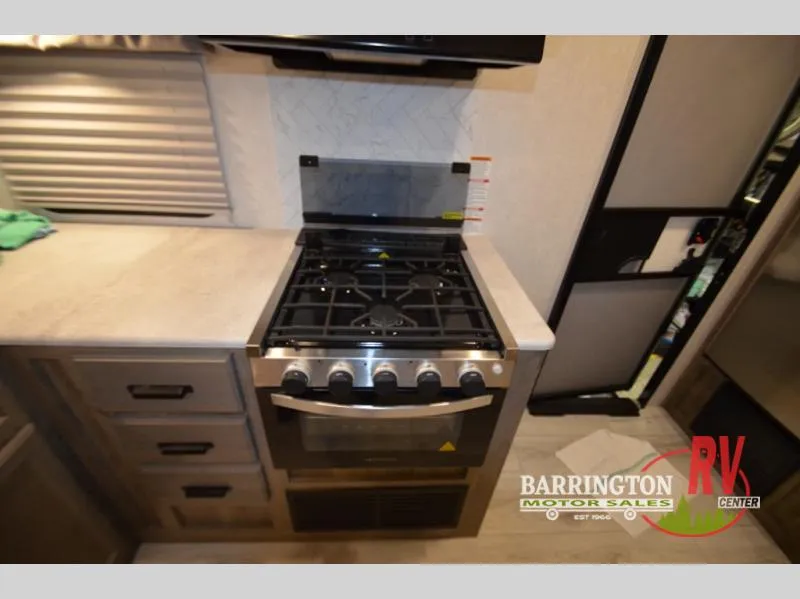 2022 Forest River Surveyor Legend 202RBLE - Photo 4