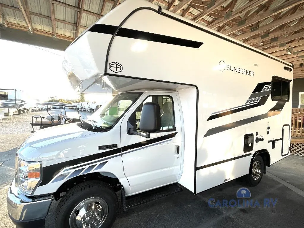 2026 Forest River RV Sunseeker LE 1950LE - Photo 3