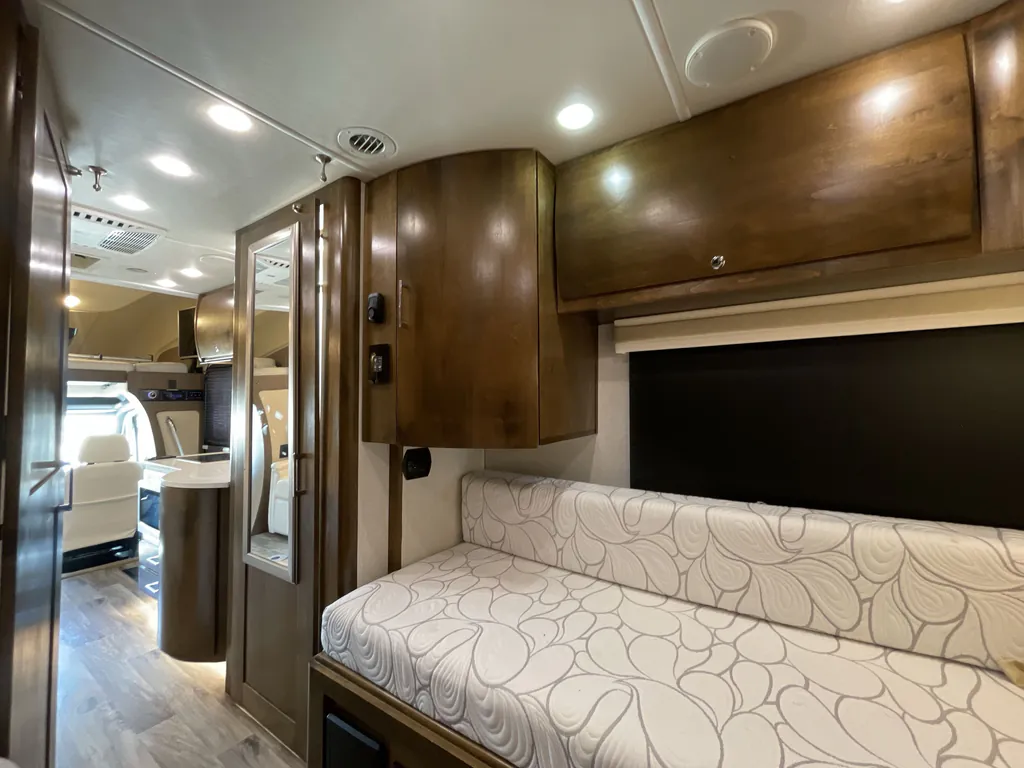 2019 Tiffin Wayfarer 24 TW, Photos photo 43