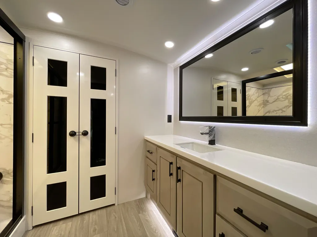 2027 Jayco Pinnacle 36FBTS, Photos photo 16