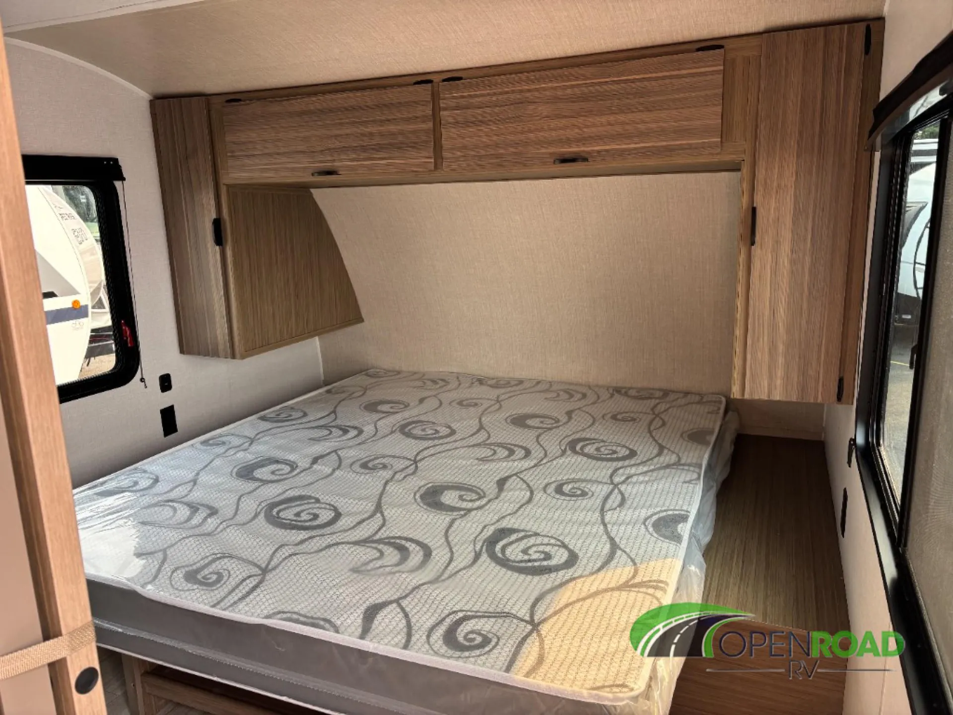 2026 Forest River EVO 266BHLE - Photo 4
