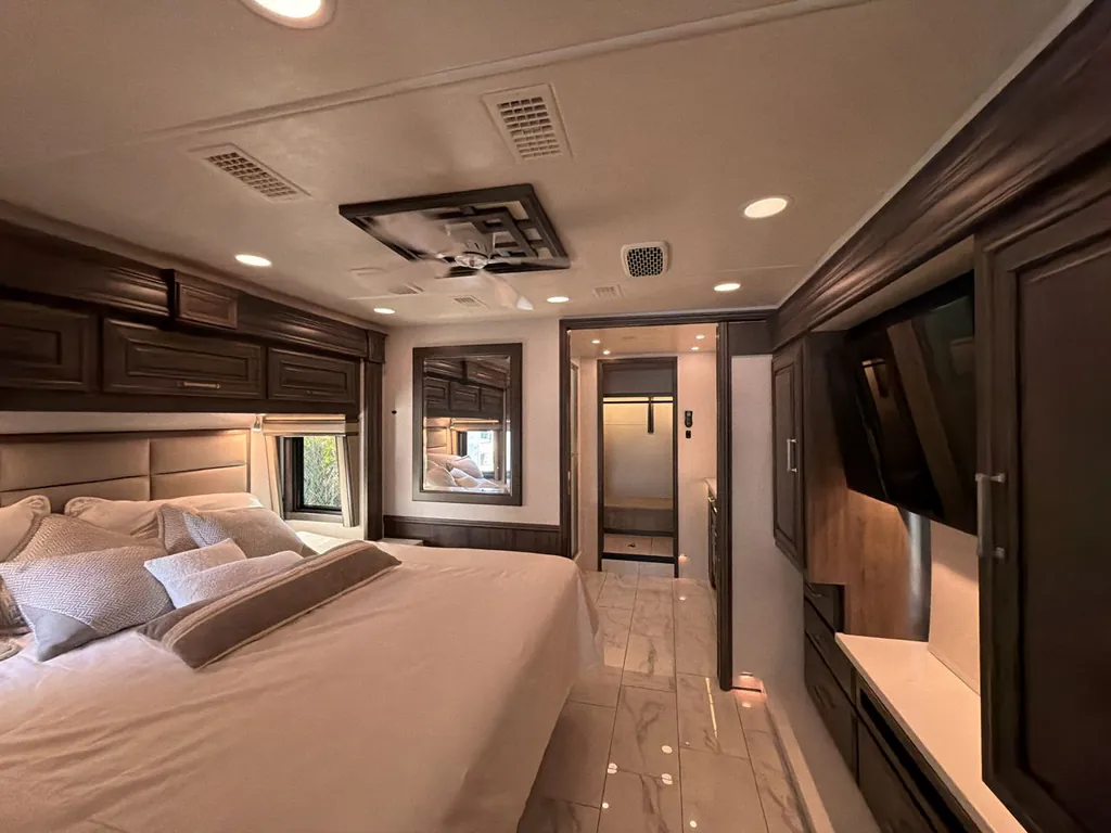 2026 Entegra Coach Aspire 44D, Photos photo 8
