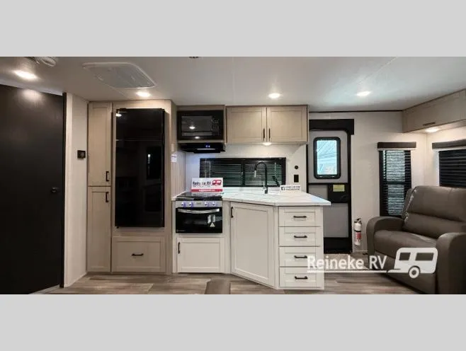2026 Open Range RV Open Range Colt 26RCS - Photo 3