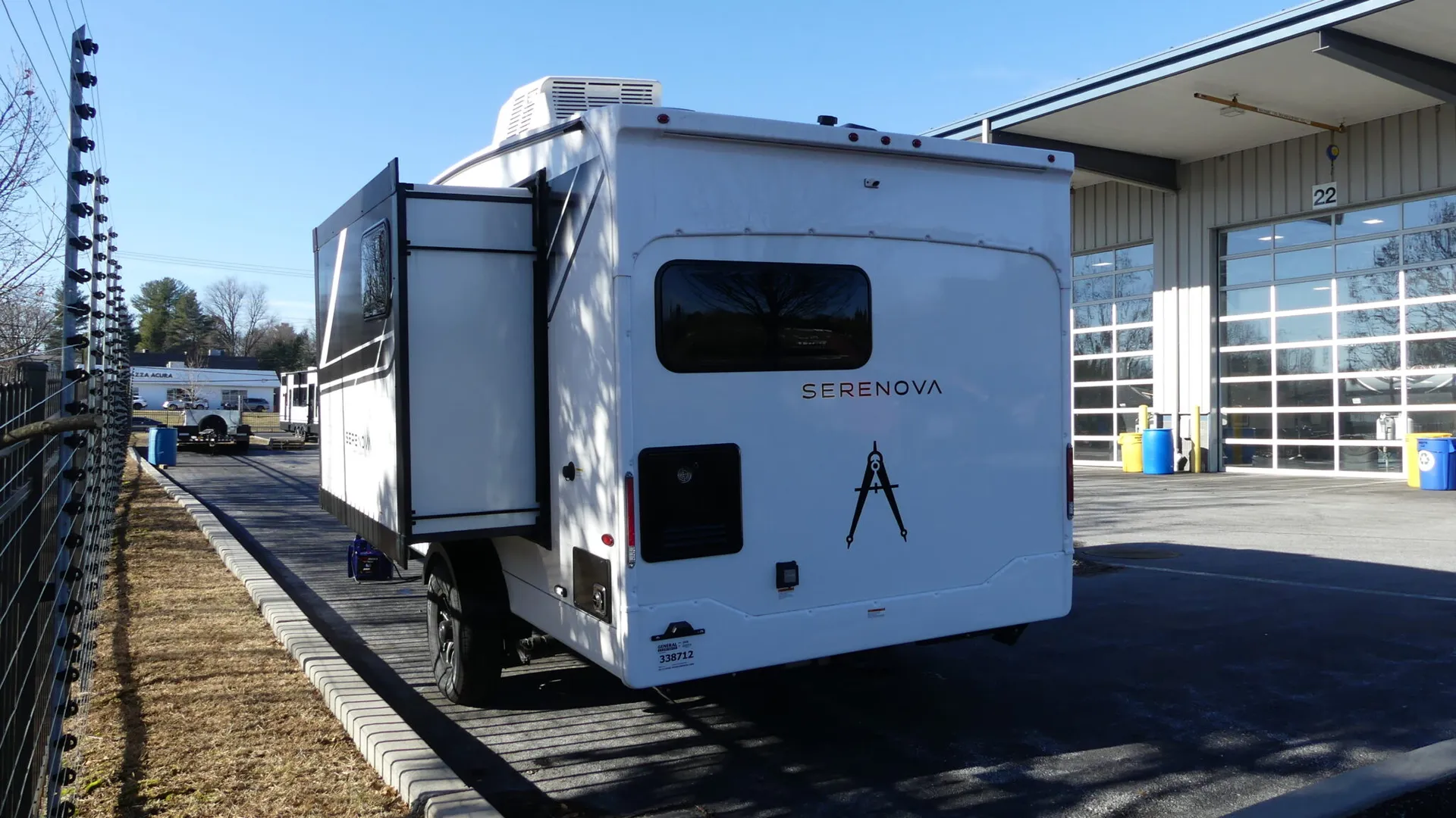2026 Grand Design Serenova 150HL - Photo 4