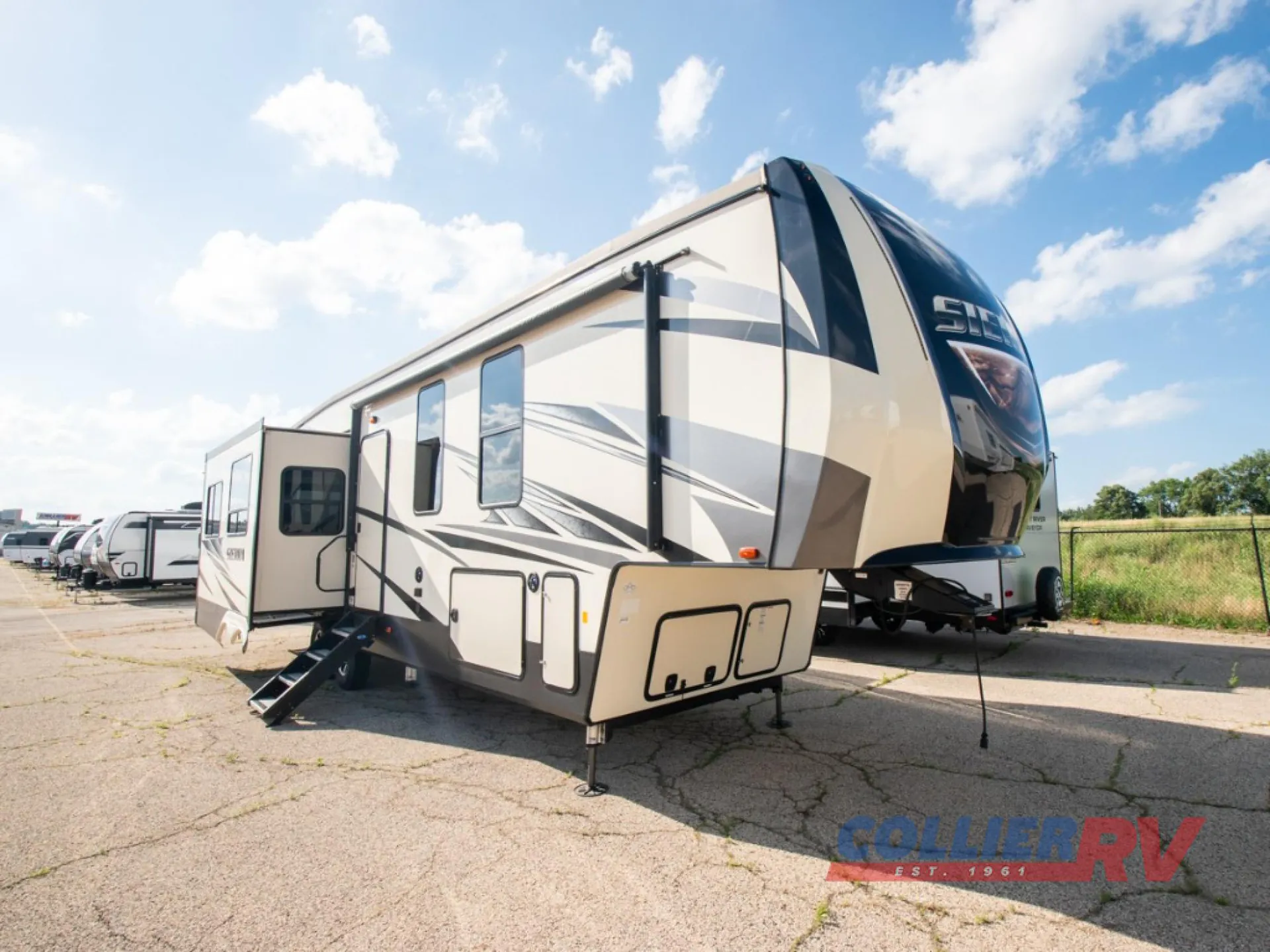 2018 Forest River Sierra 357RE - Photo 2