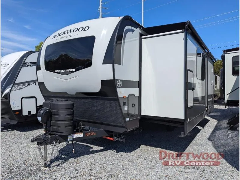 2026 Forest River Rockwood Mini Lite 2523MBR - Photo 4