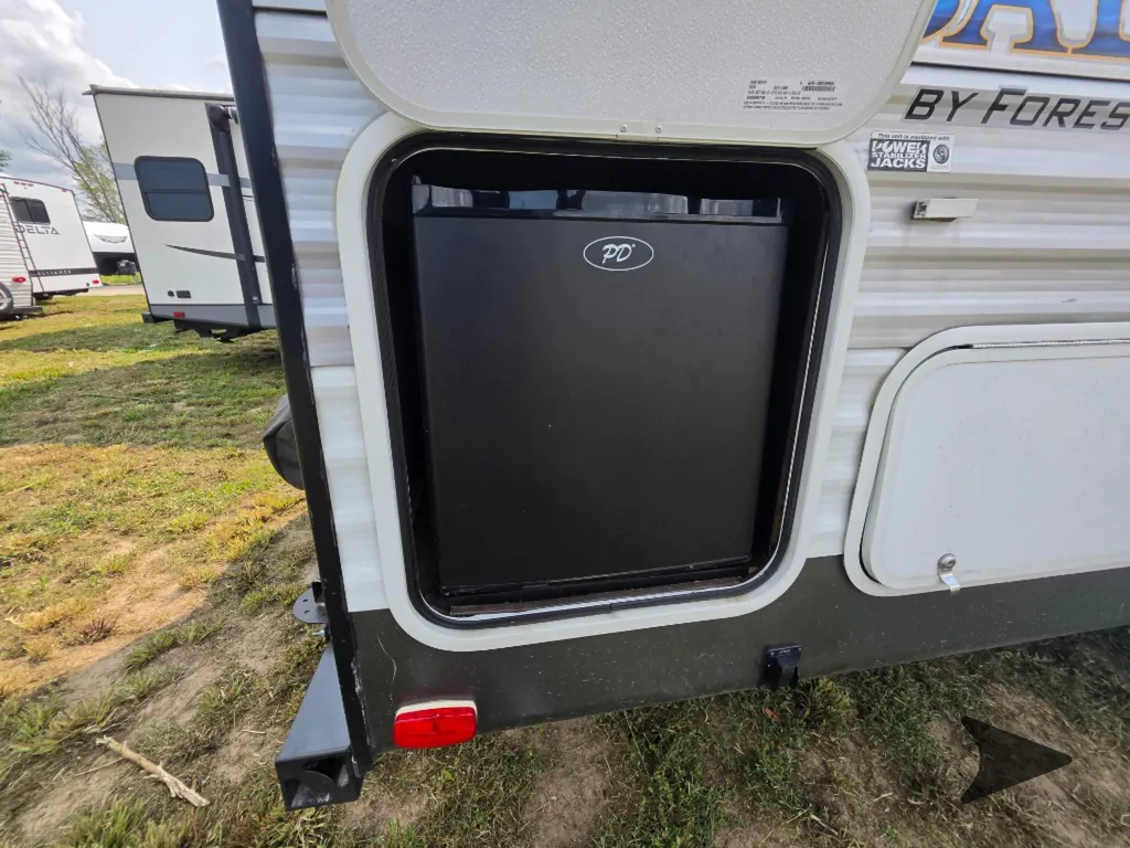 2019 Forest River Wildwood 27RKS, Photos photo 5