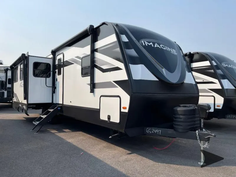 2026 Grand Design Imagine 2970RL - Photo 2