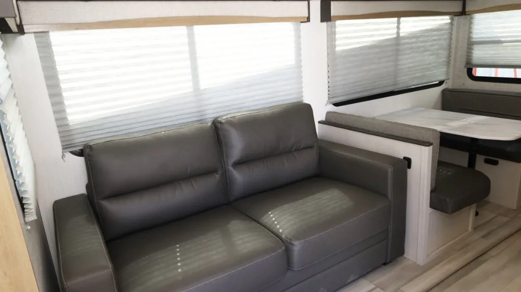 2024 Cruiser RV Embrace 26RB - Photo 3