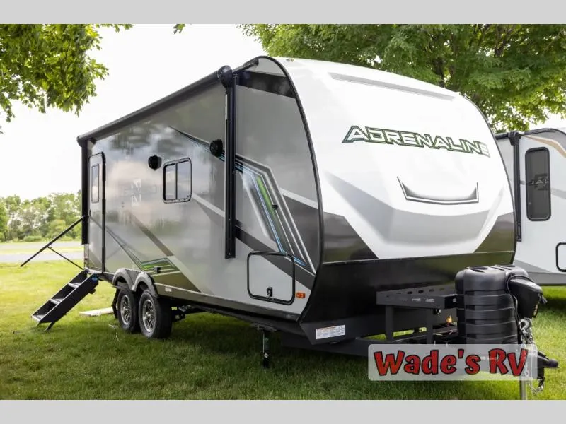 2026 Coachmen Adrenaline 18LT - Photo 2