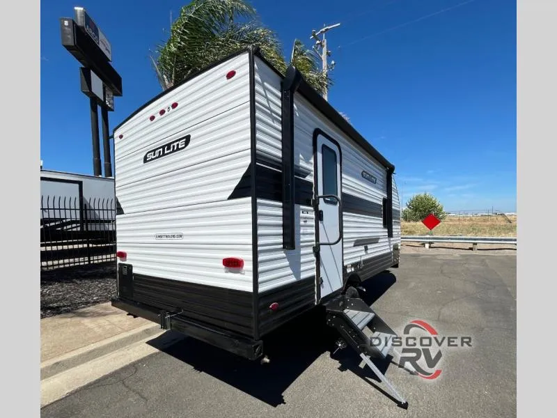 2027 Sunset Park RV Sun Lite LTD 19RB - Photo 4