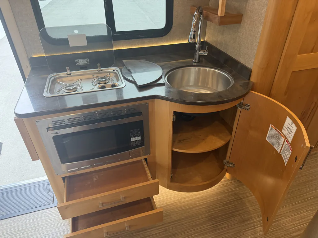 2018 Tiffin Wayfarer 24 BW, Photos photo 58