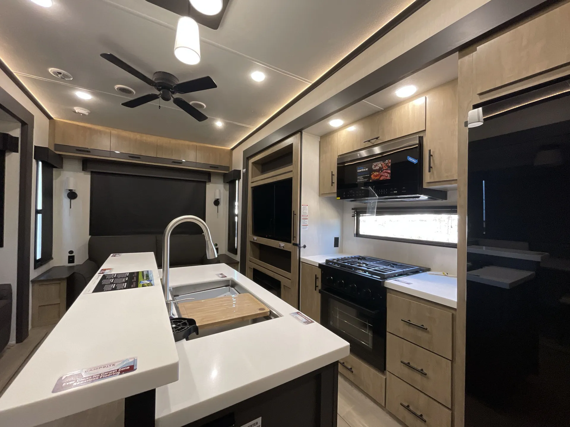2026 Forest River Campsite Elite 32BAM — backside