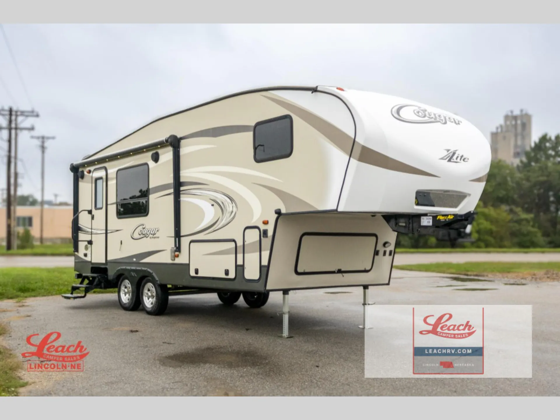 2016 Keystone Cougar XLite 25RKS - Photo 2