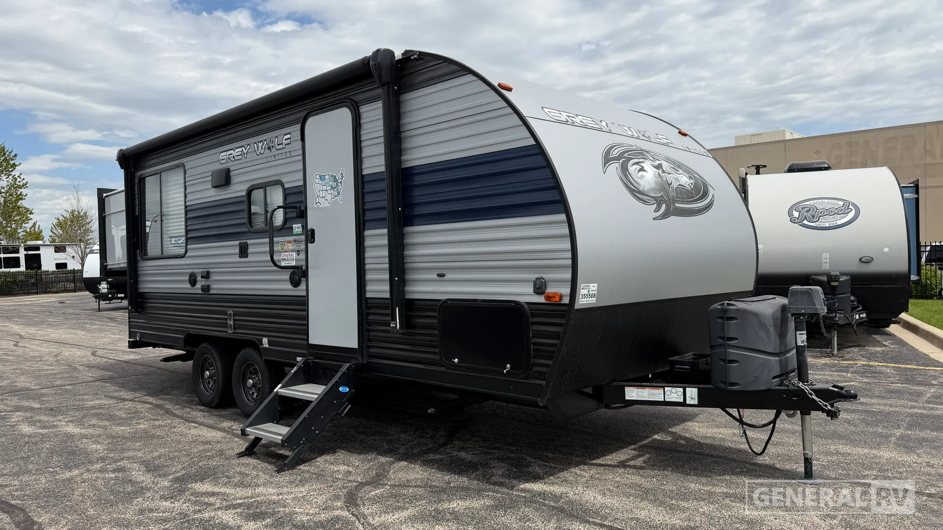 2020 Forest River Cherokee Grey Wolf 19SM - Photo 2