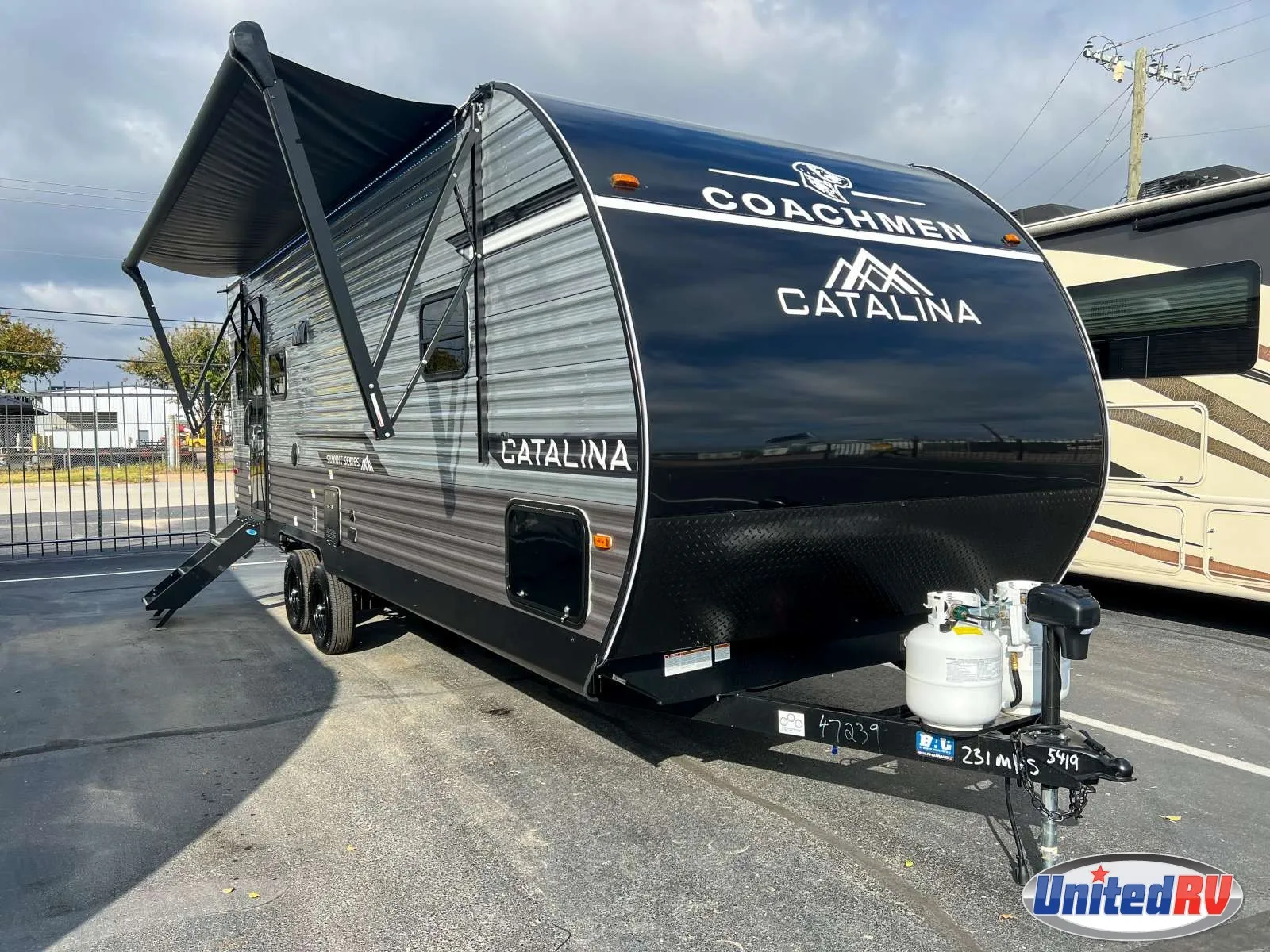 2026 COACHMEN CATALINA 231MKS - Photo 2