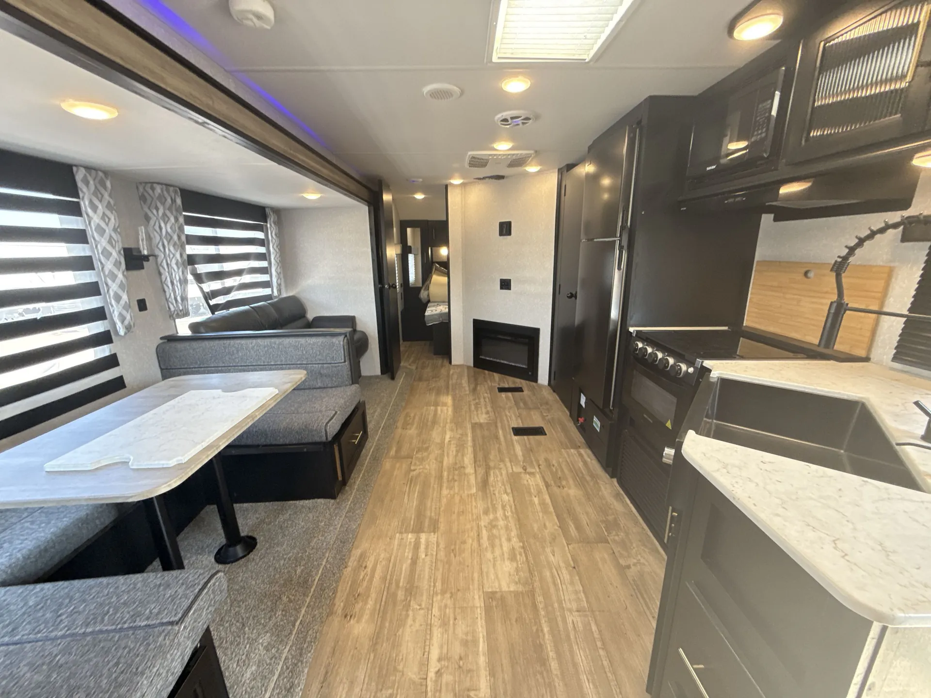 2022 Forest River Cherokee 264DBH — living area main