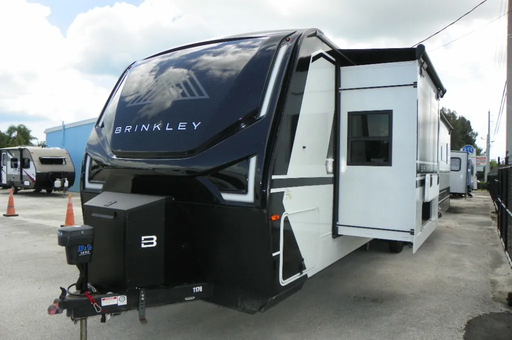 2025 Brinkley Model Z Air 310 - Photo 3
