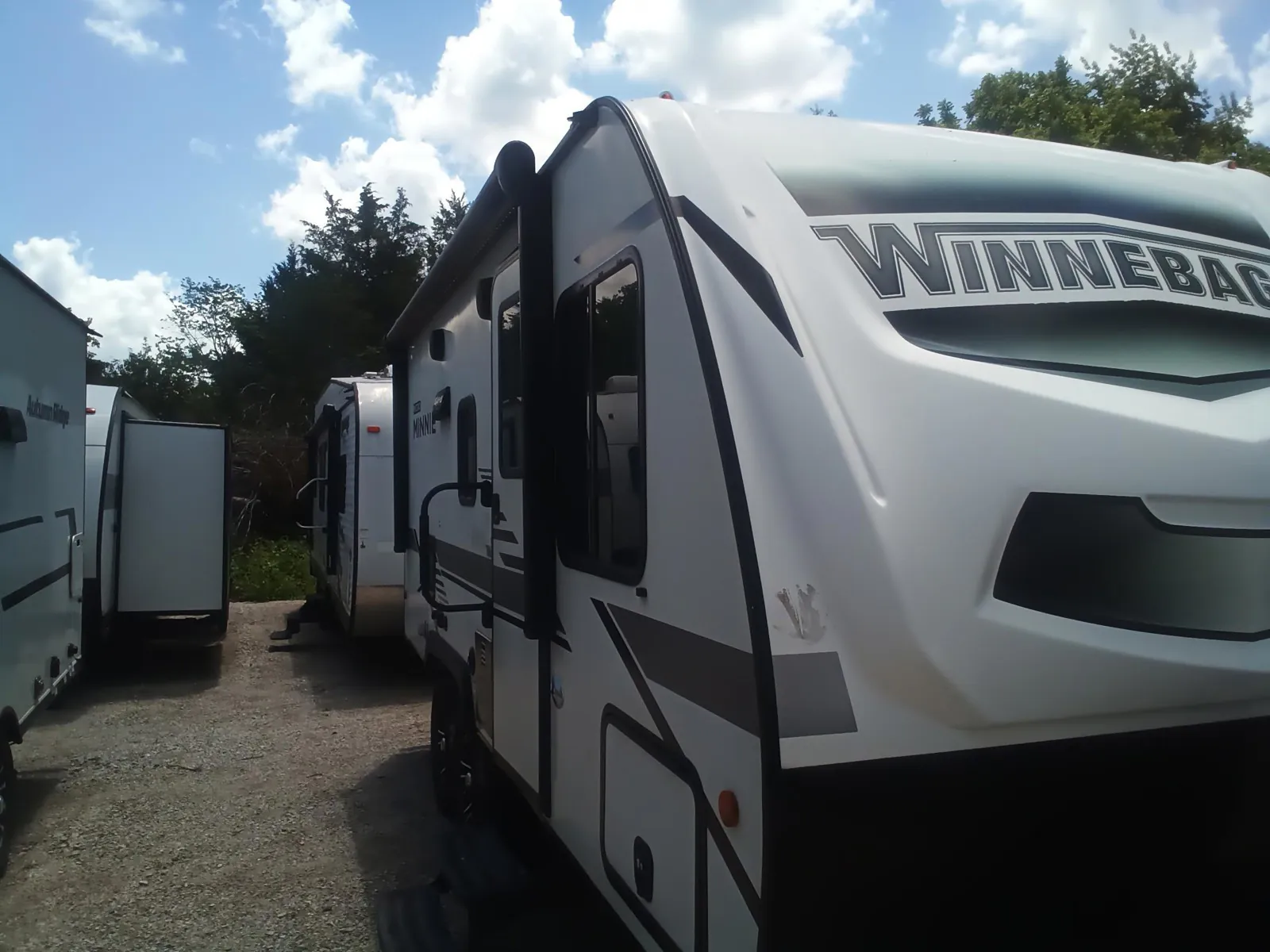2021 Winnebago Micro Minnie 1800BH - Photo 2