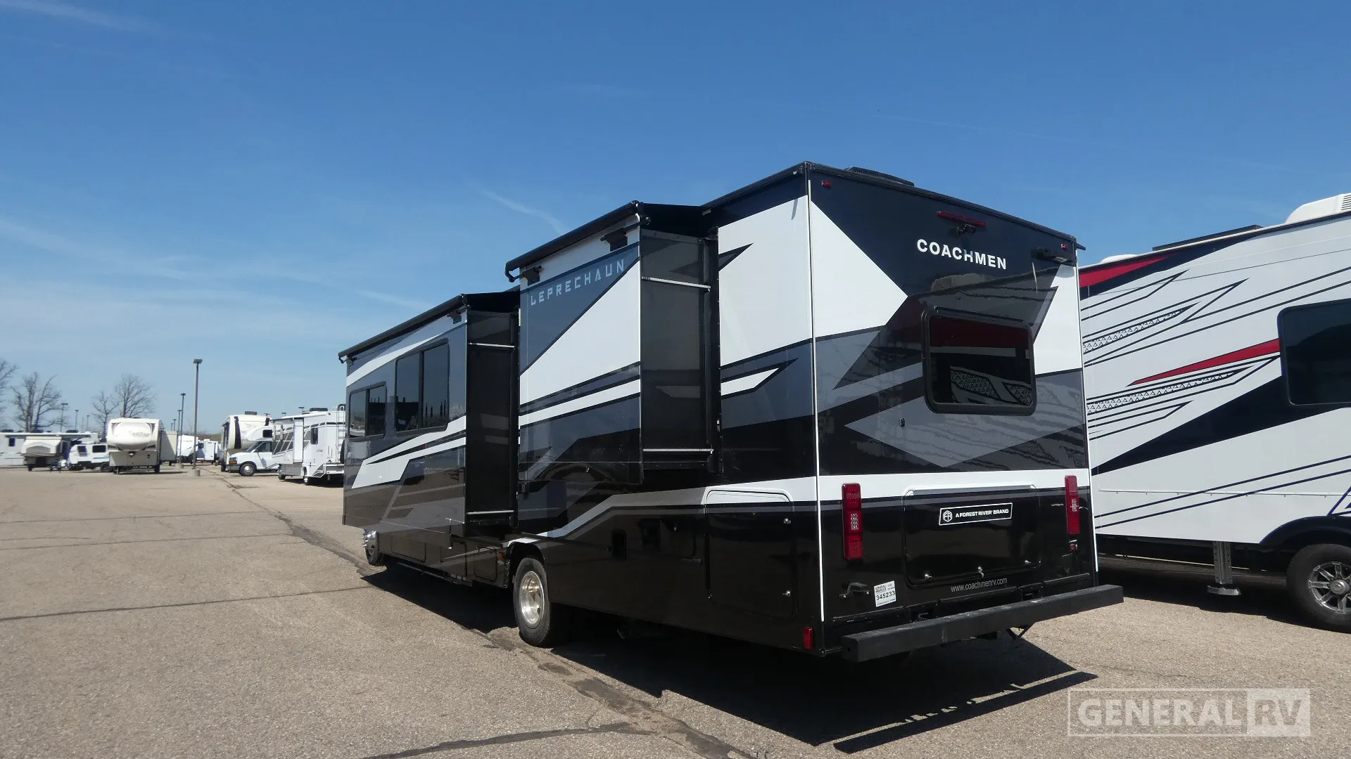 2026 Coachmen Leprechaun 319MB - Photo 4
