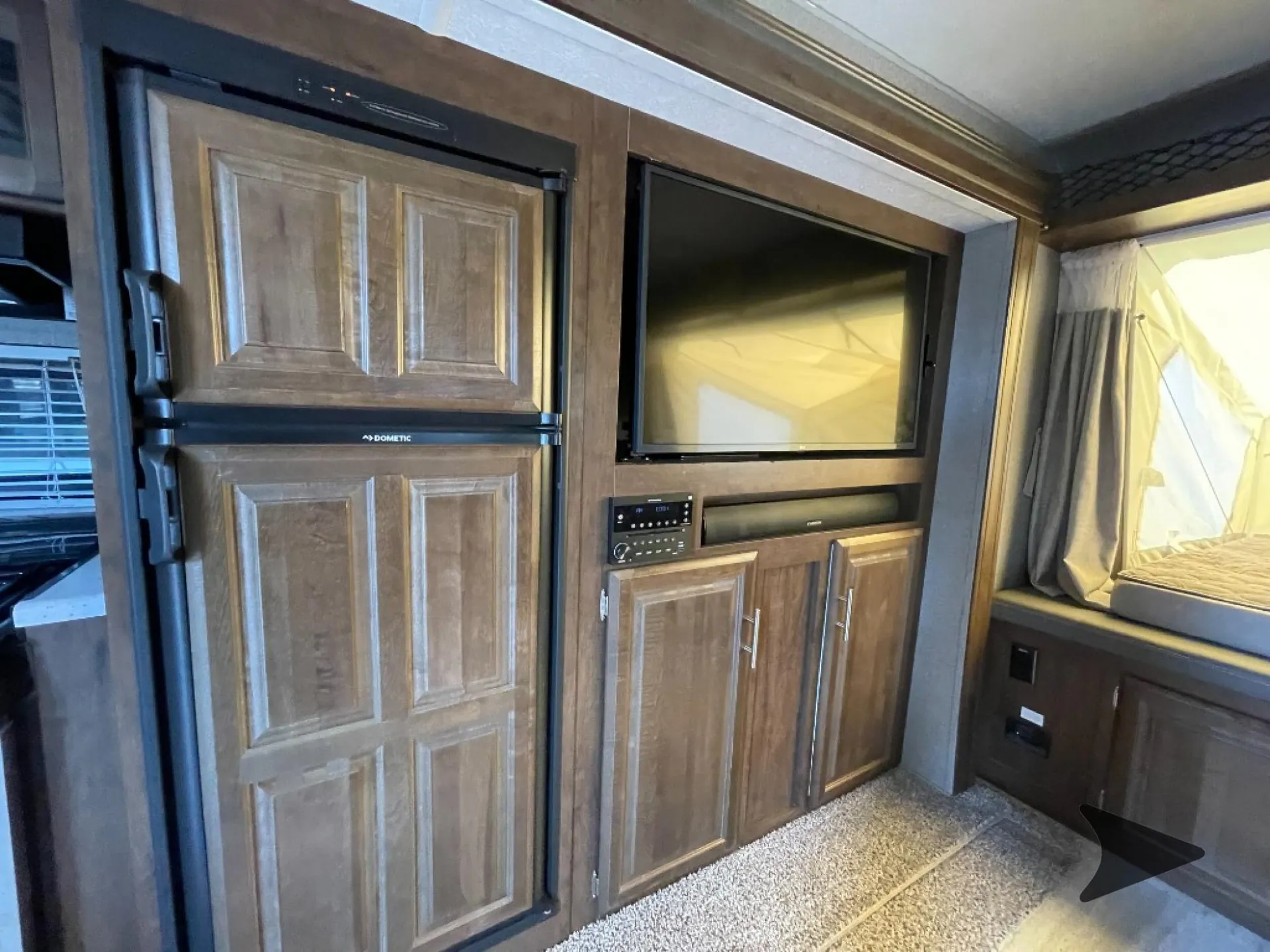 2020 Forest River Rockwood Roo 23FL — Photo 6