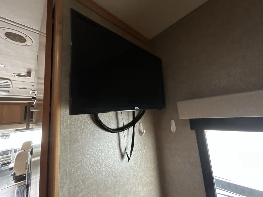 2018 Tiffin Wayfarer 24 QW, Photos photo 26