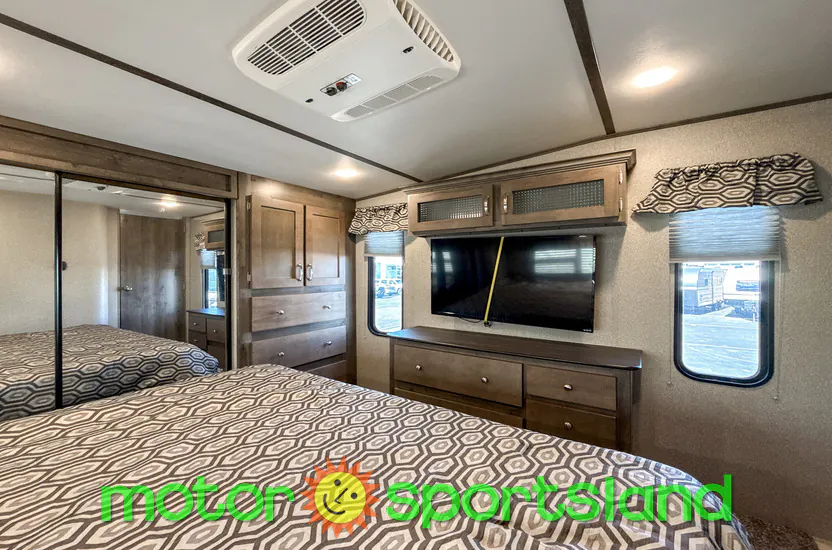 2018 Keystone Sprinter Limited 3530FWDEN, Photos photo 19