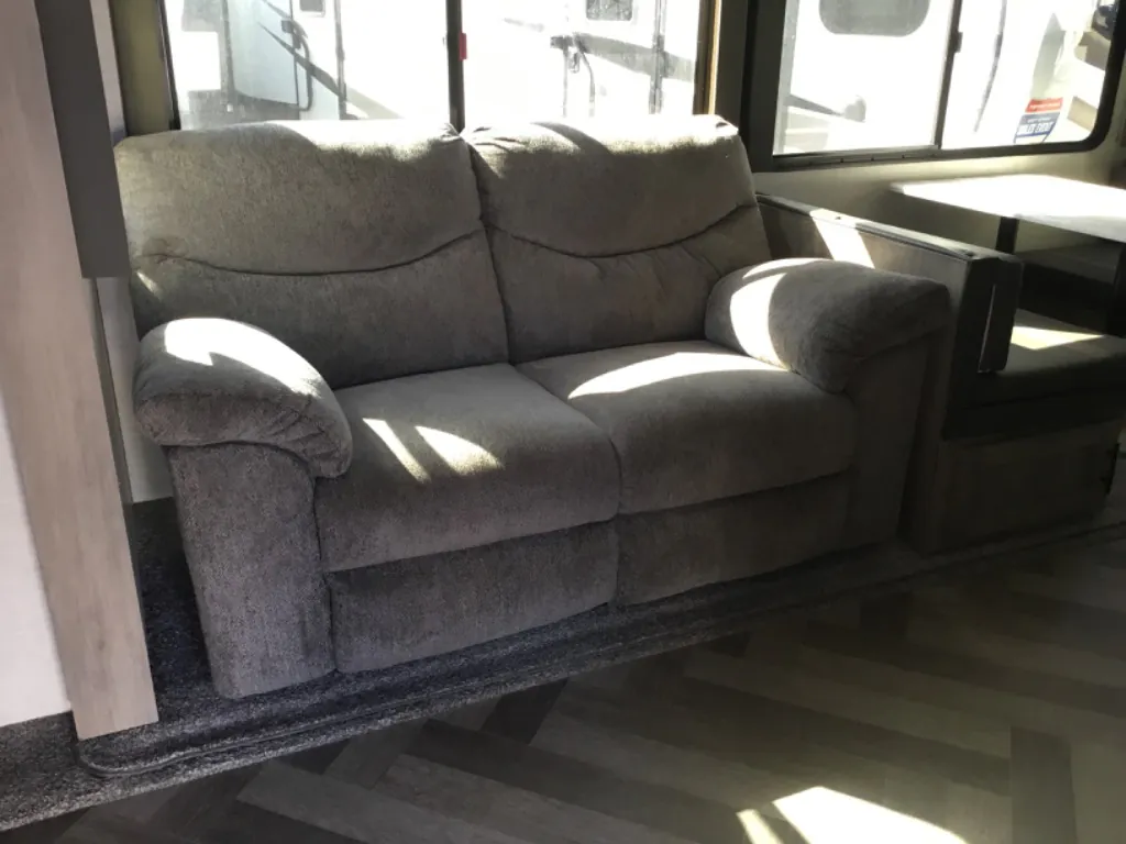 2020 Forest River Wildwood Heritage Glen Hyper-Lyte 25RBHL — Photo 7